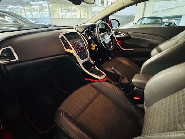 Used Vauxhall Astra GTC 2014 for sale - 76306759: Photo 10
