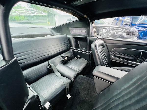 Used Ford Mustang 2014 for sale - 73133453: Photo 9