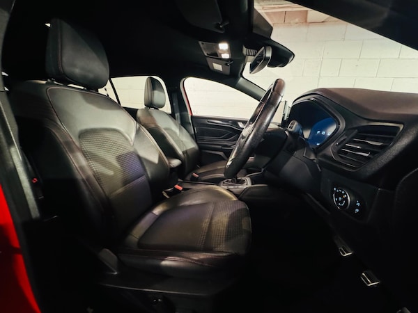 Used Ford Focus 2021 for sale - 74187249: Photo 7
