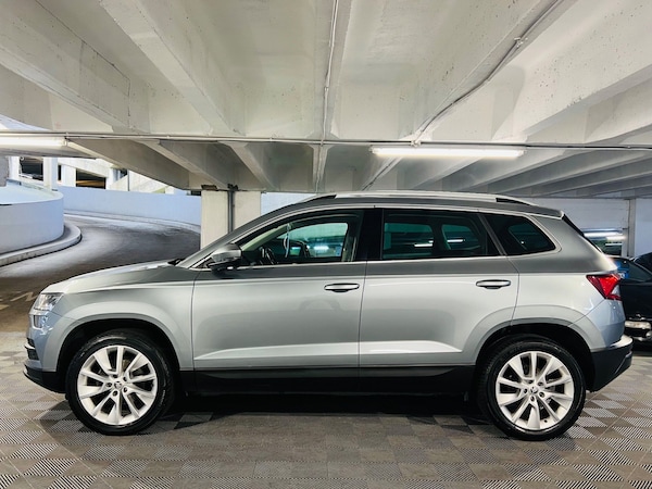 Used Skoda Karoq 2018 for sale - 73133452: Photo 2