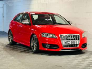 (09) - 2.0 TFSI S Tronic quattro 3dr