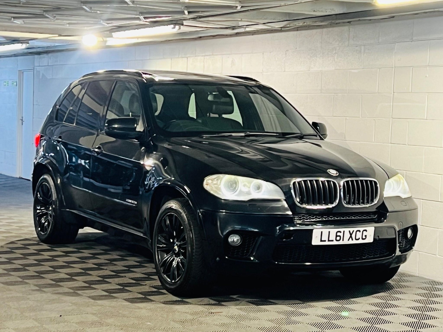 Vehicle 1