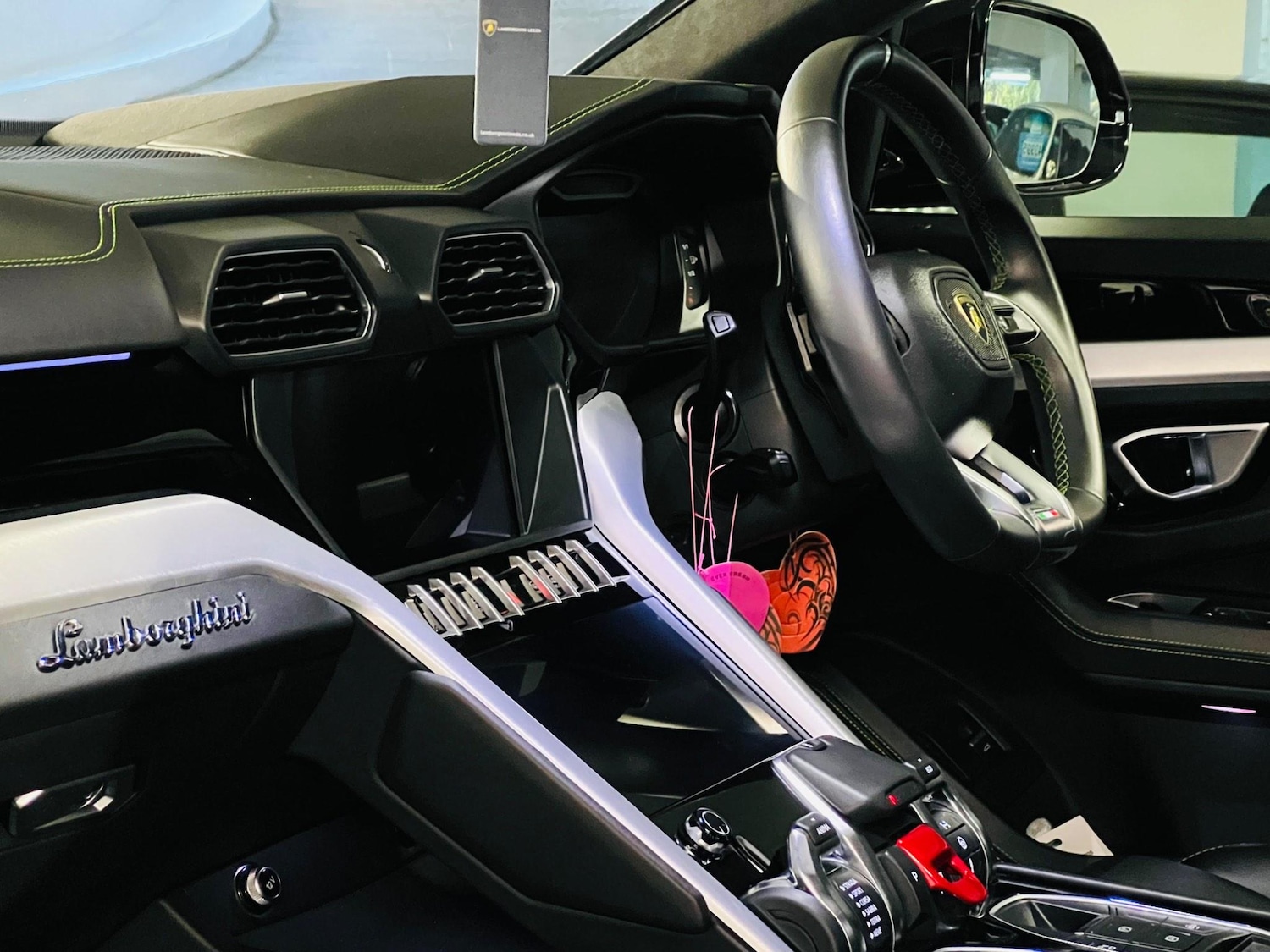 Used Lamborghini Urus for sale - 76990241: Photo 16