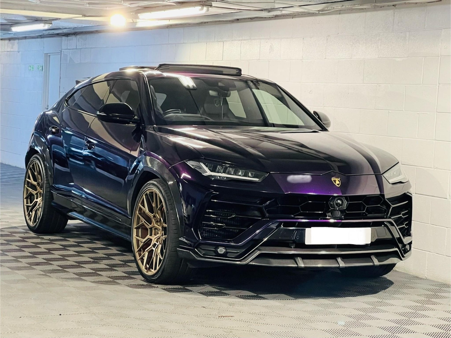 Used Lamborghini Urus for sale - 76990241: Photo 29