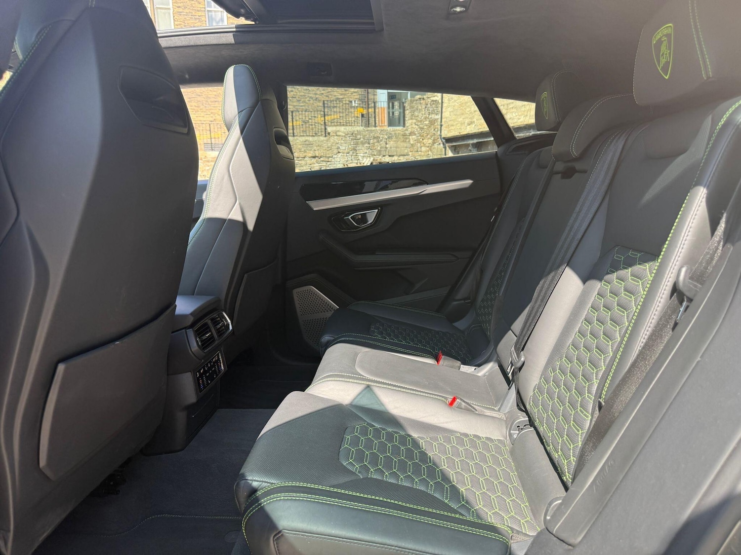 Used Lamborghini Urus for sale - 76990241: Photo 45