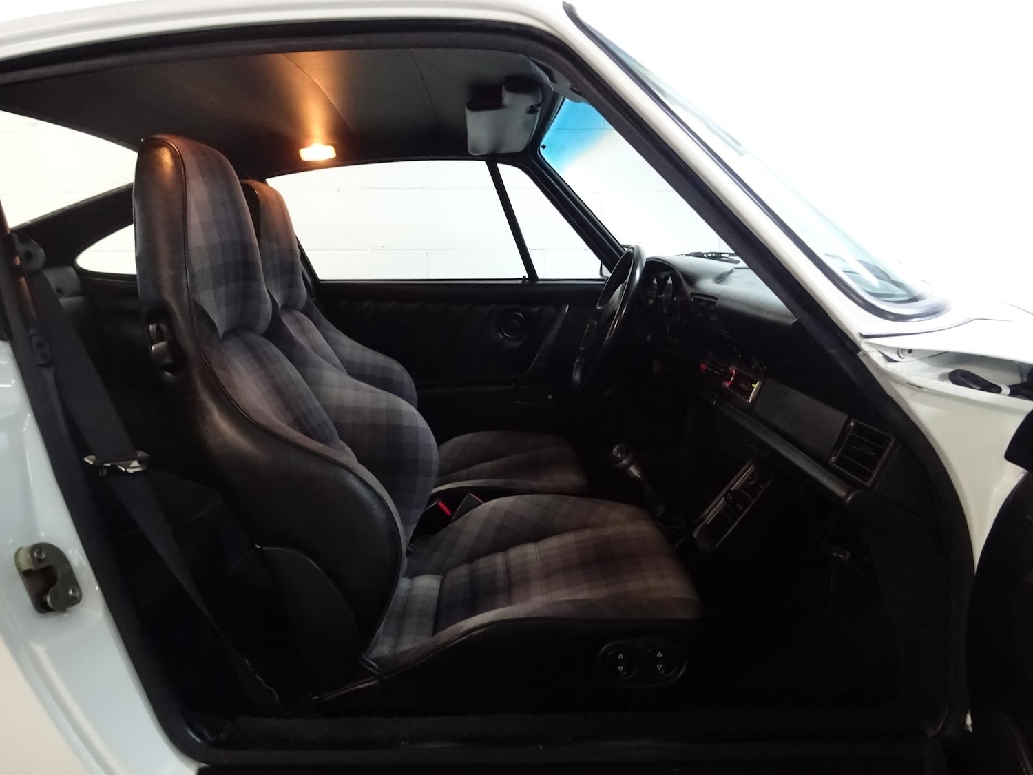 Used Porsche 911 2016 for sale - 76988080: Photo 25