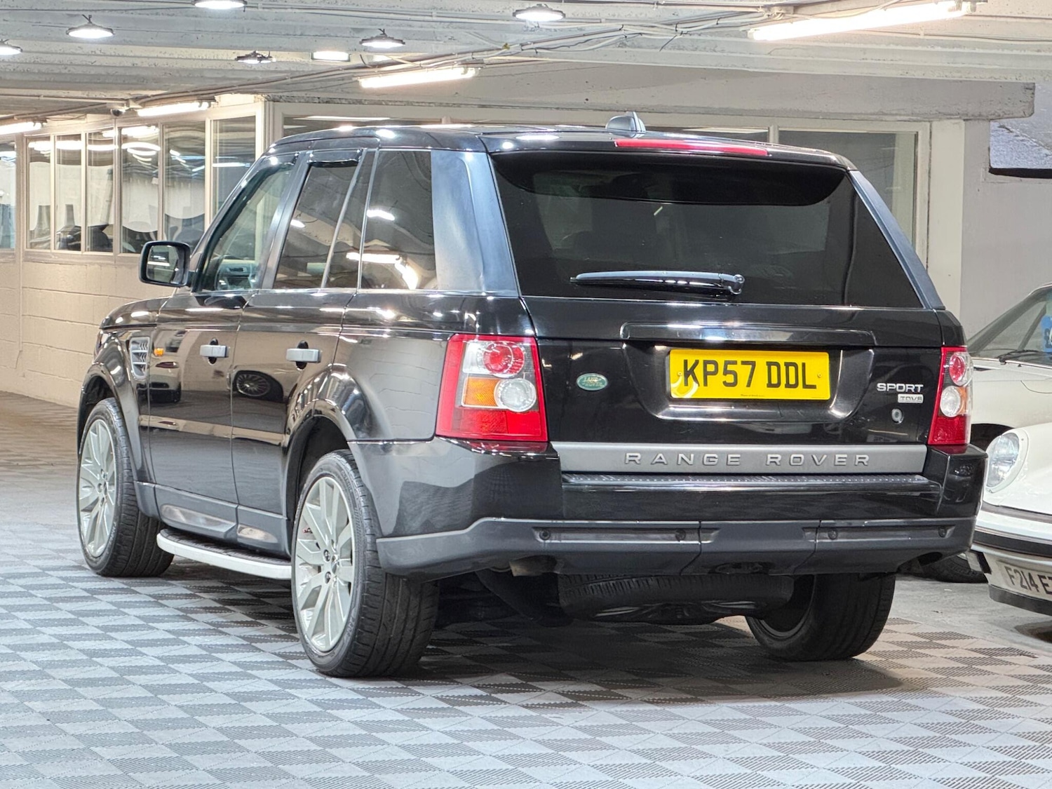 Used Land Rover Range Rover Sport 2008 for sale - 77909029: Photo 3