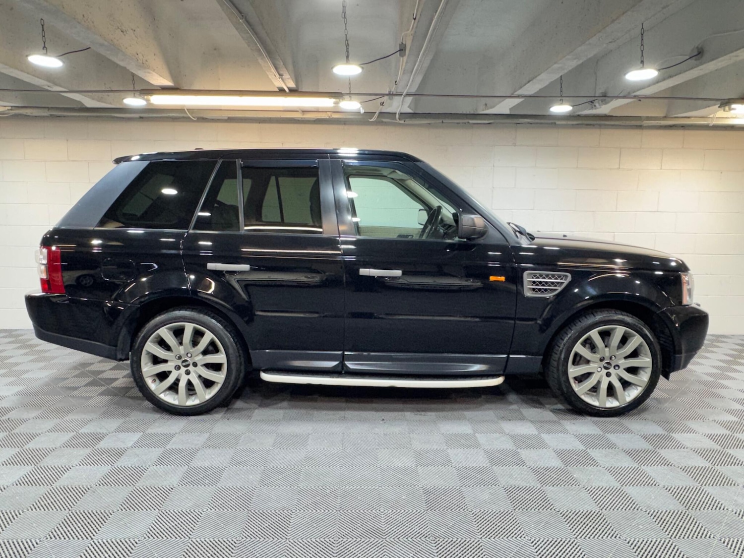 Used Land Rover Range Rover Sport 2008 for sale - 77909029: Photo 5