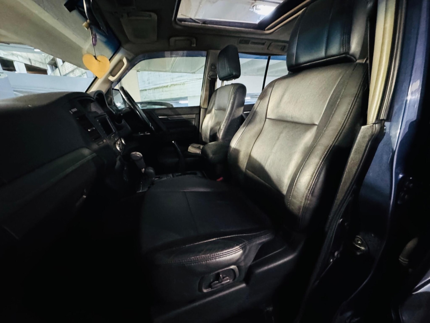 Used Mitsubishi Shogun 2007 for sale - 76456863: Photo 9