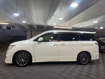 Used Nissan Elgrand 2011 for sale - 78100092: Photo