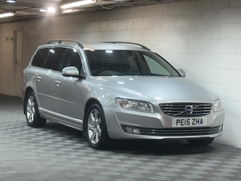 Used Volvo V70 2015 for sale - 78347730: Photo