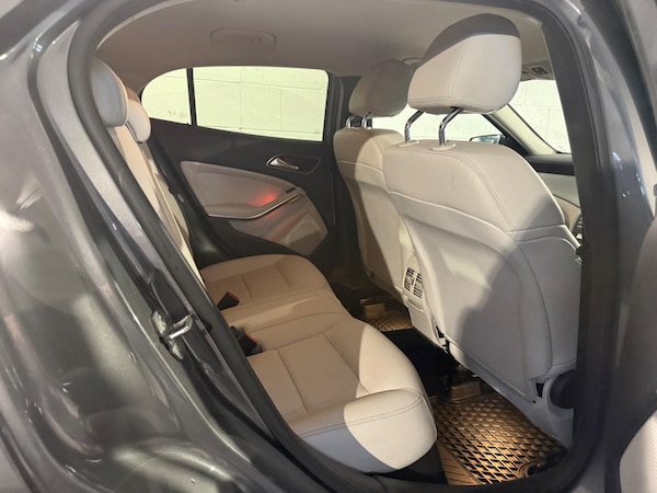Used Mercedes-Benz GLA 2019 for sale - 76121332: Photo 11