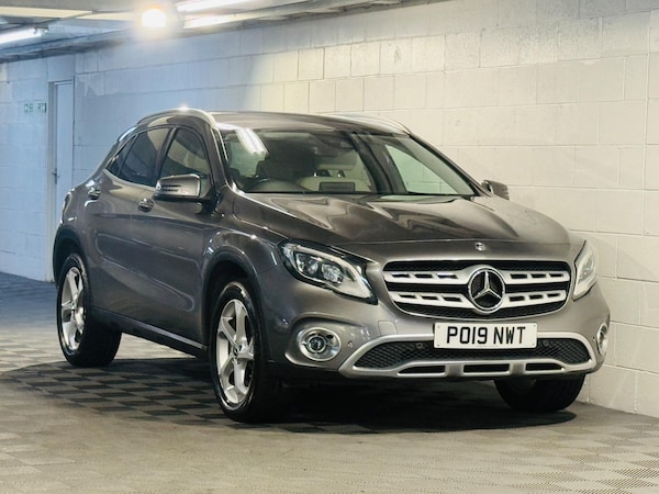 Used Mercedes-Benz GLA 2019 for sale - 76121332: Photo 1
