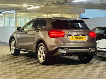 Used Mercedes-Benz GLA 2019 for sale - 76121332: Photo 3