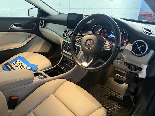 Used Mercedes-Benz GLA 2019 for sale - 76121332: Photo 8