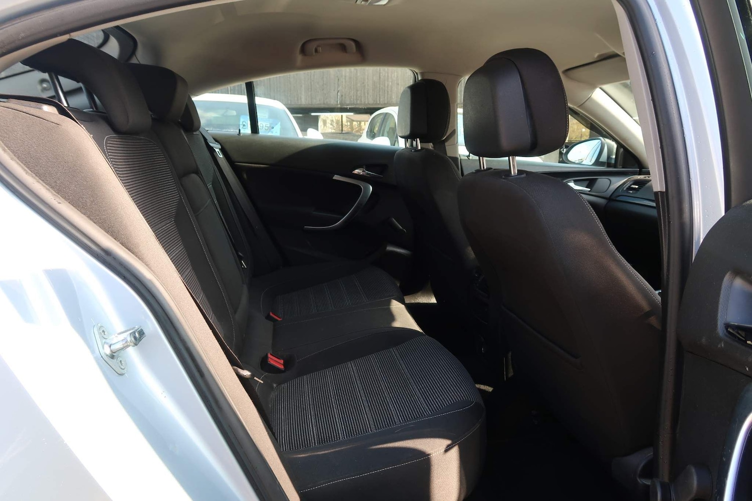 Used Vauxhall Insignia 2012 for sale - 76988201: Photo 9