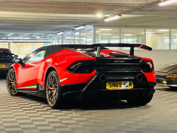 Used Lamborghini Huracan 2019 for sale - 73407250: Photo 13