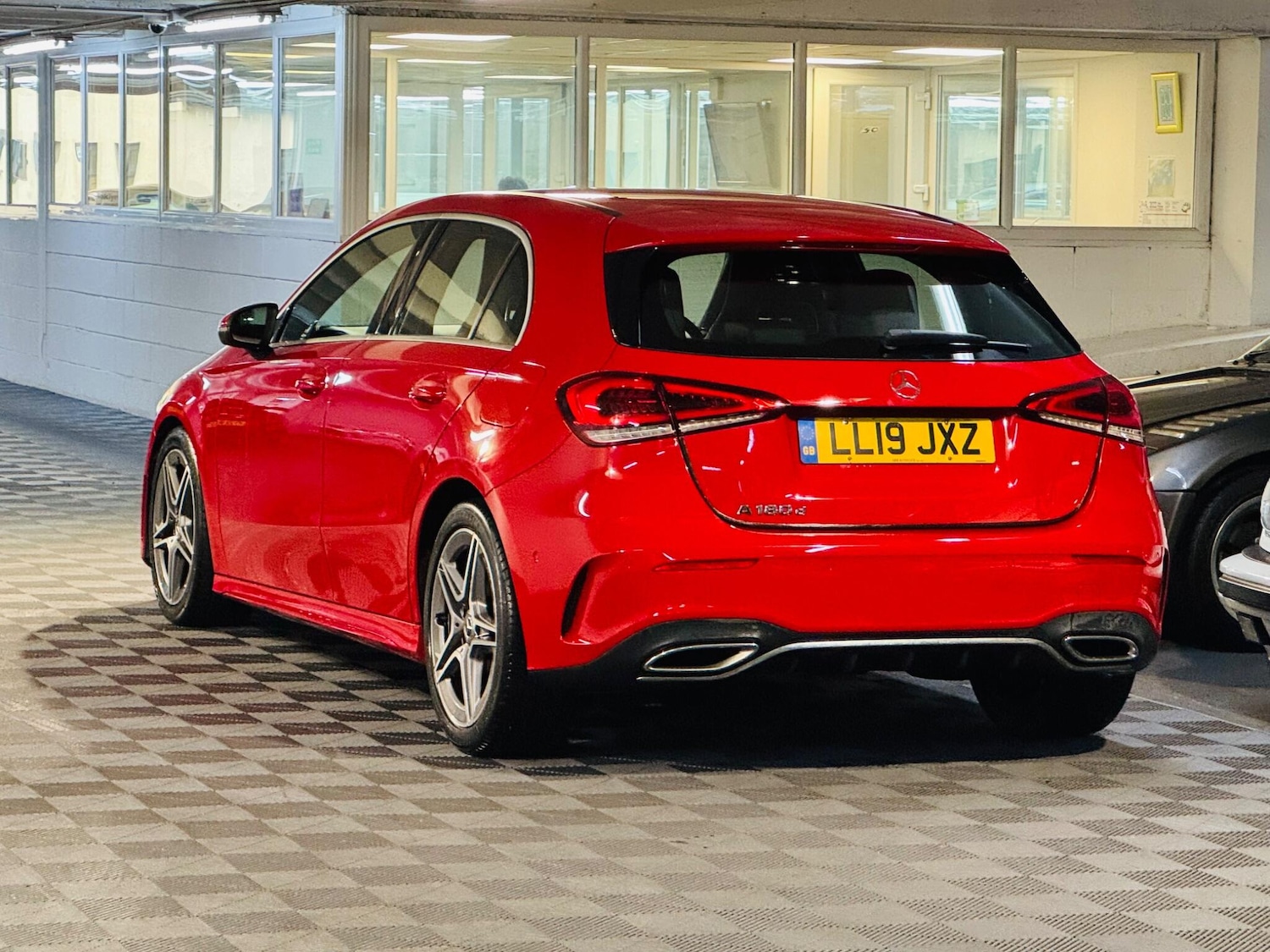 Used Mercedes-Benz A-Class 2019 for sale - 76398561: Photo 3