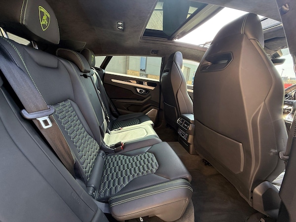 Used Lamborghini Urus for sale - 73133262: Photo 42