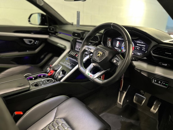 Used Lamborghini Urus for sale - 73133262: Photo 9