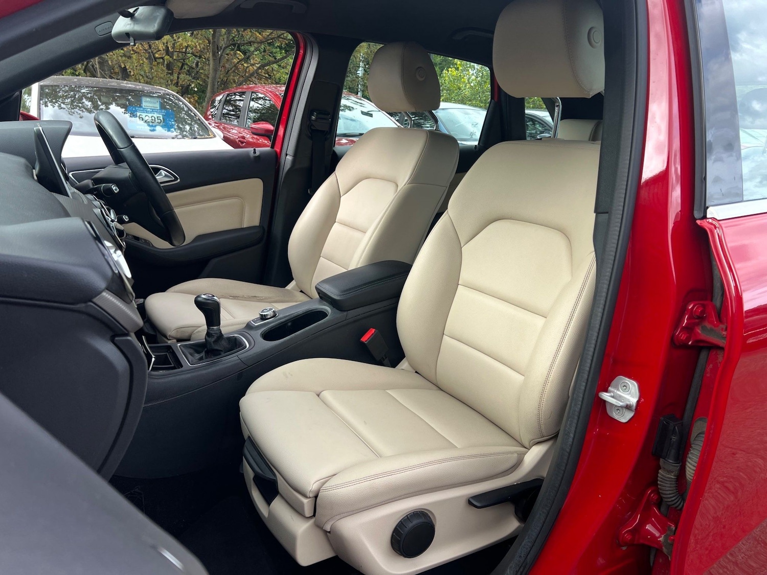 Used Mercedes-Benz B Class for sale - 76993696: Photo 9