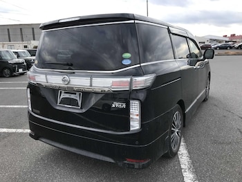 Used Nissan Elgrand 2014 for sale - 78822045: Photo