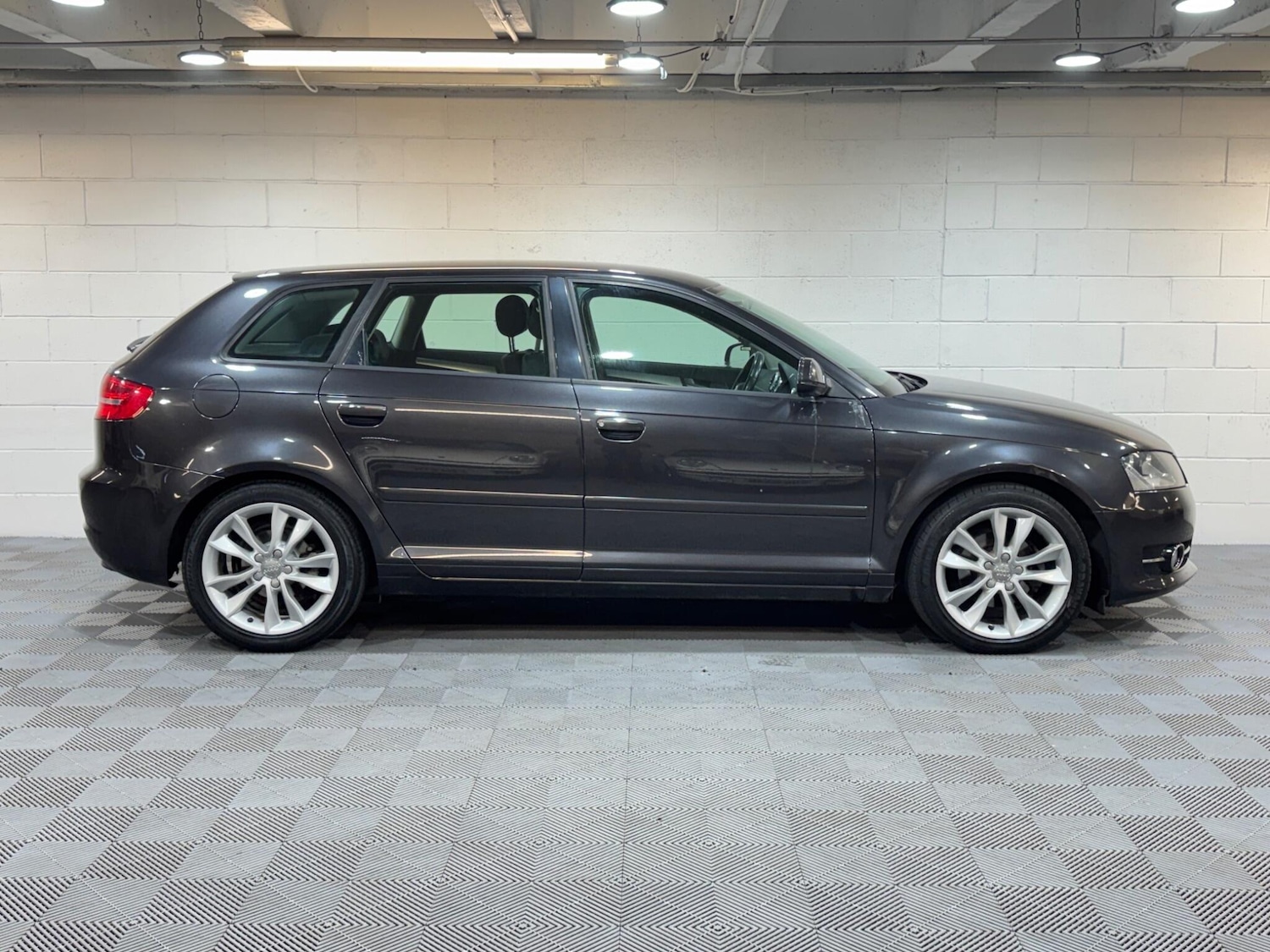 Used Audi A3 2012 for sale - 77705609: Photo 5