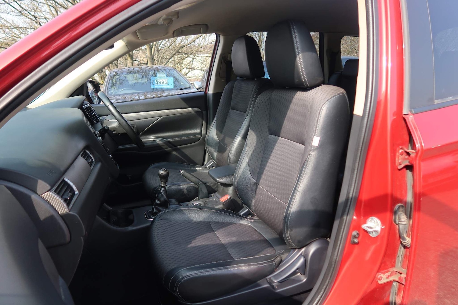 Used Mitsubishi Outlander 2015 for sale - 76990003: Photo 9