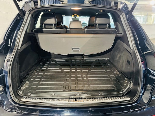 Used Porsche Cayenne 2015 for sale - 76135969: Photo 12