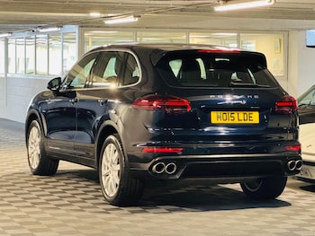 Used Porsche Cayenne 2015 for sale - 76135969: Photo 3