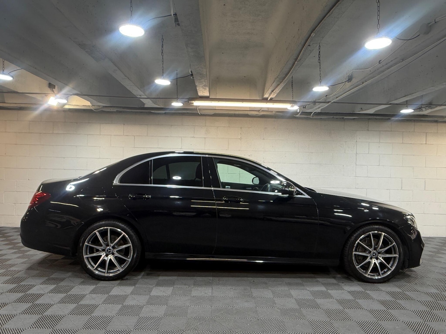 Used Mercedes-Benz E Class 2019 for sale - 78019354: Photo 5