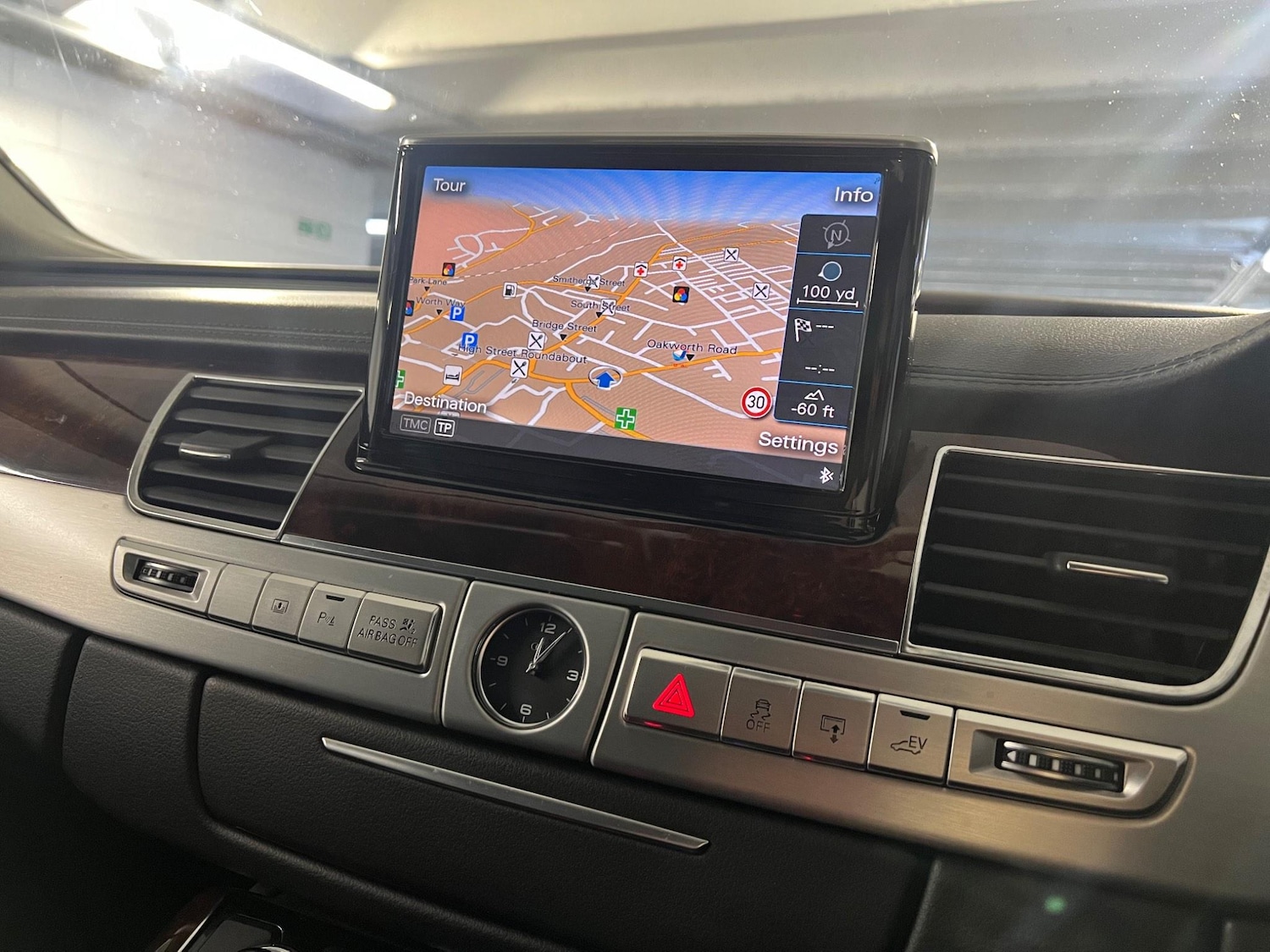 Used Audi A8 2013 for sale - 76988171: Photo 14