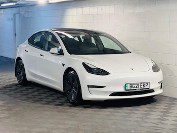 Tesla - Model 3