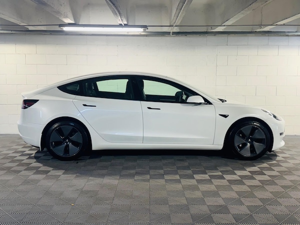 Used Tesla Model 3 2021 for sale - 76158833: Photo 5