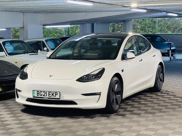 Used Tesla Model 3 2021 for sale - 76158833: Photo 6