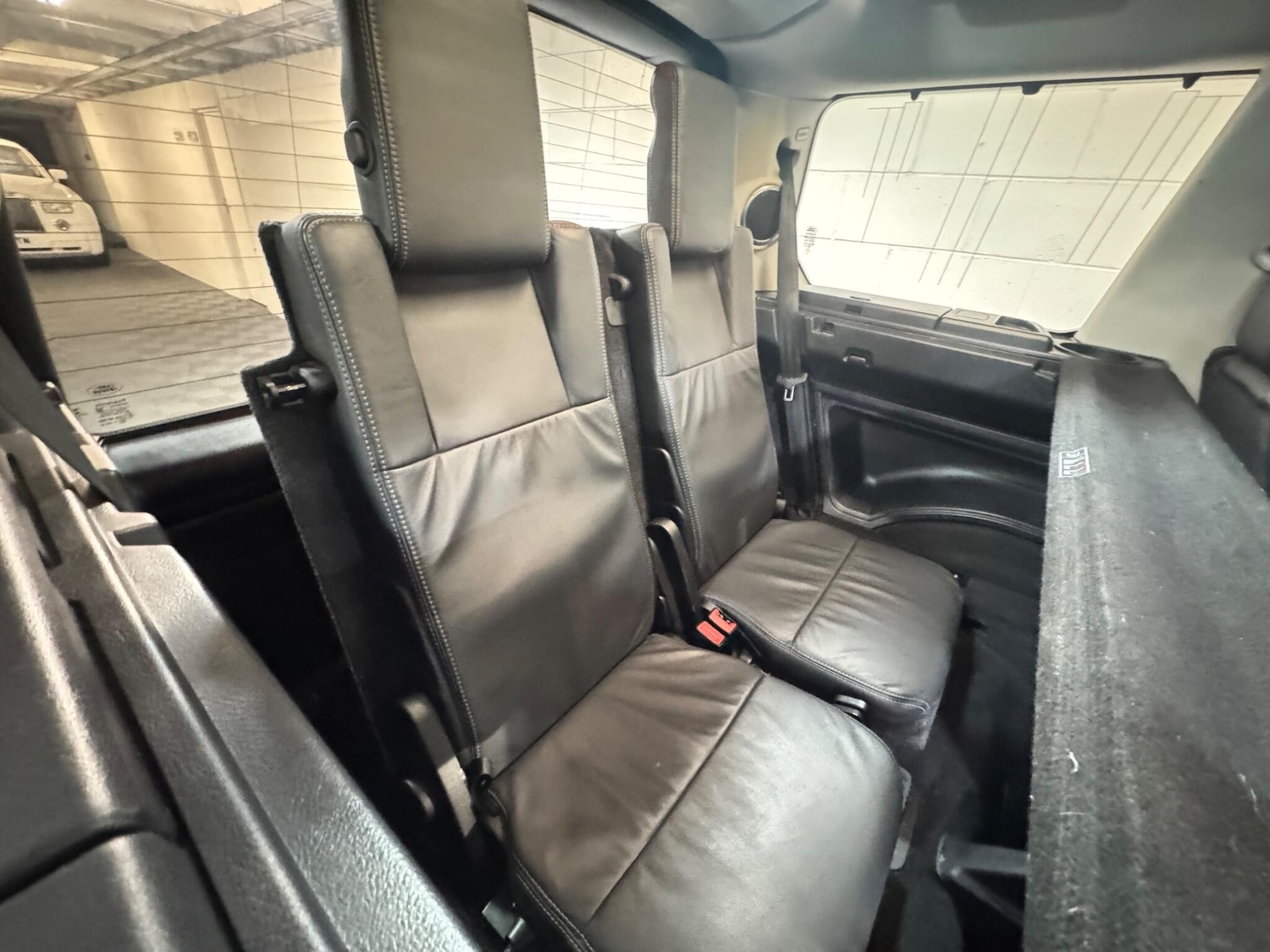 Used Land Rover Discovery 4 2016 for sale - 77671002: Photo 14