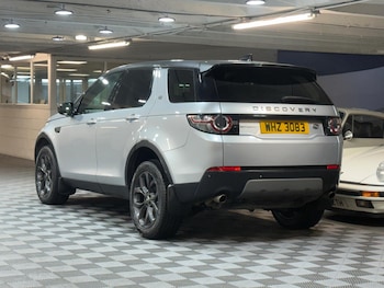 Used Land Rover Discovery Sport 2018 for sale - 77440177: Photo