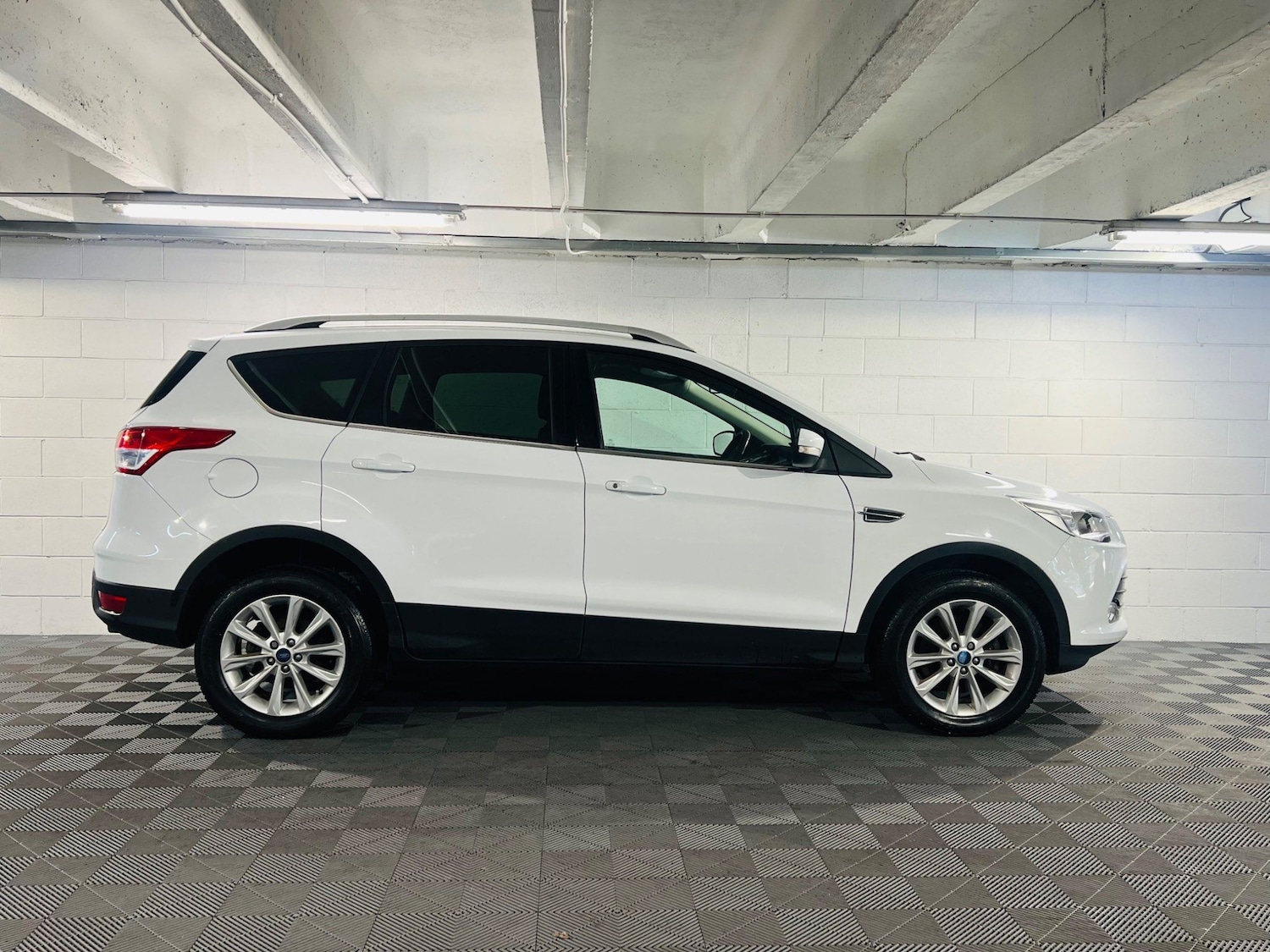 Used Ford Kuga 2015 for sale - 76997060: Photo 5