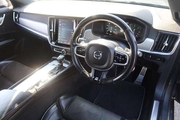 Used Volvo V90 2018 for sale - 73133489: Photo 8