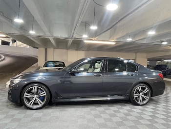 Used BMW 7 Series 2017 for sale - 78935076: Photo