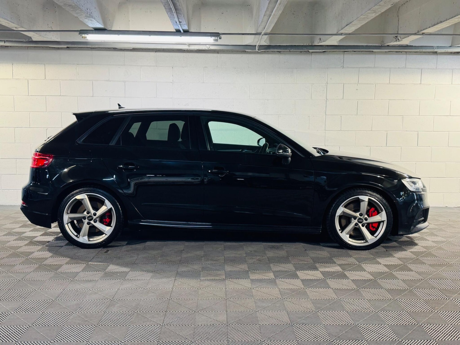 Used Audi A3 2018 for sale - 76996582: Photo 5