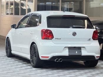 Used Volkswagen Polo 2015 for sale - 79508919: Photo