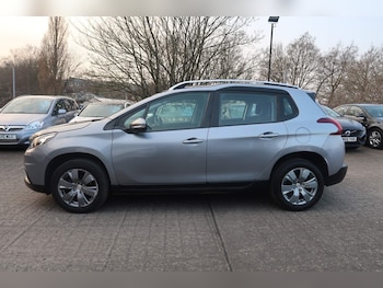Used Peugeot 2008 2017 for sale - 76988818: Photo