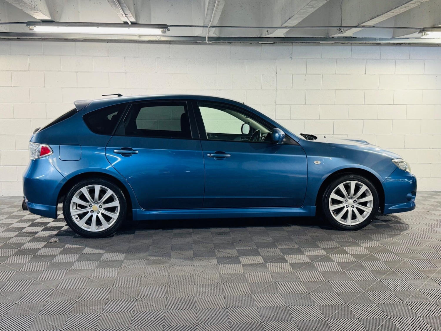 Used Subaru Impreza 2010 for sale - 76993359: Photo 5