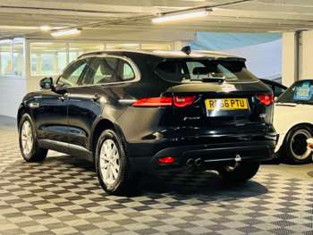 Used Jaguar F-Pace 2016 for sale - 74196227: Photo