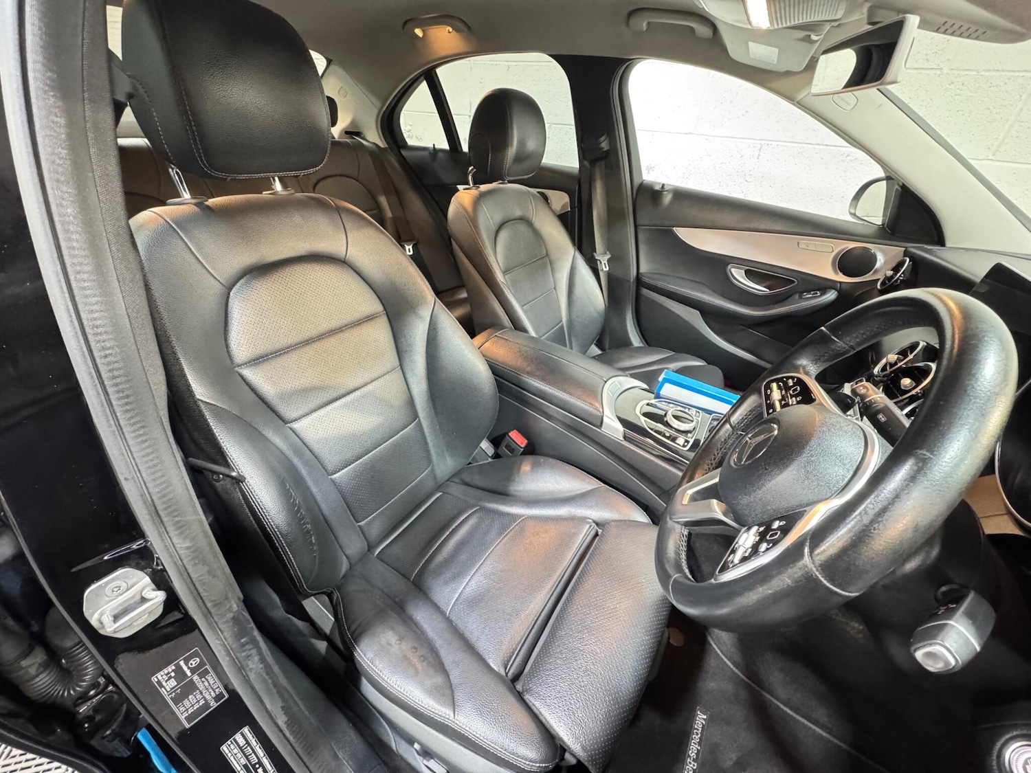 Used Mercedes-Benz C Class 2019 for sale - 77768876: Photo 8