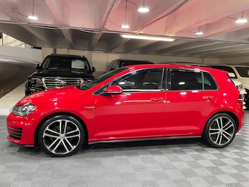 Used Volkswagen Golf 2016 for sale - 79144579: Photo