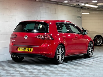 Used Volkswagen Golf 2016 for sale - 79144579: Photo