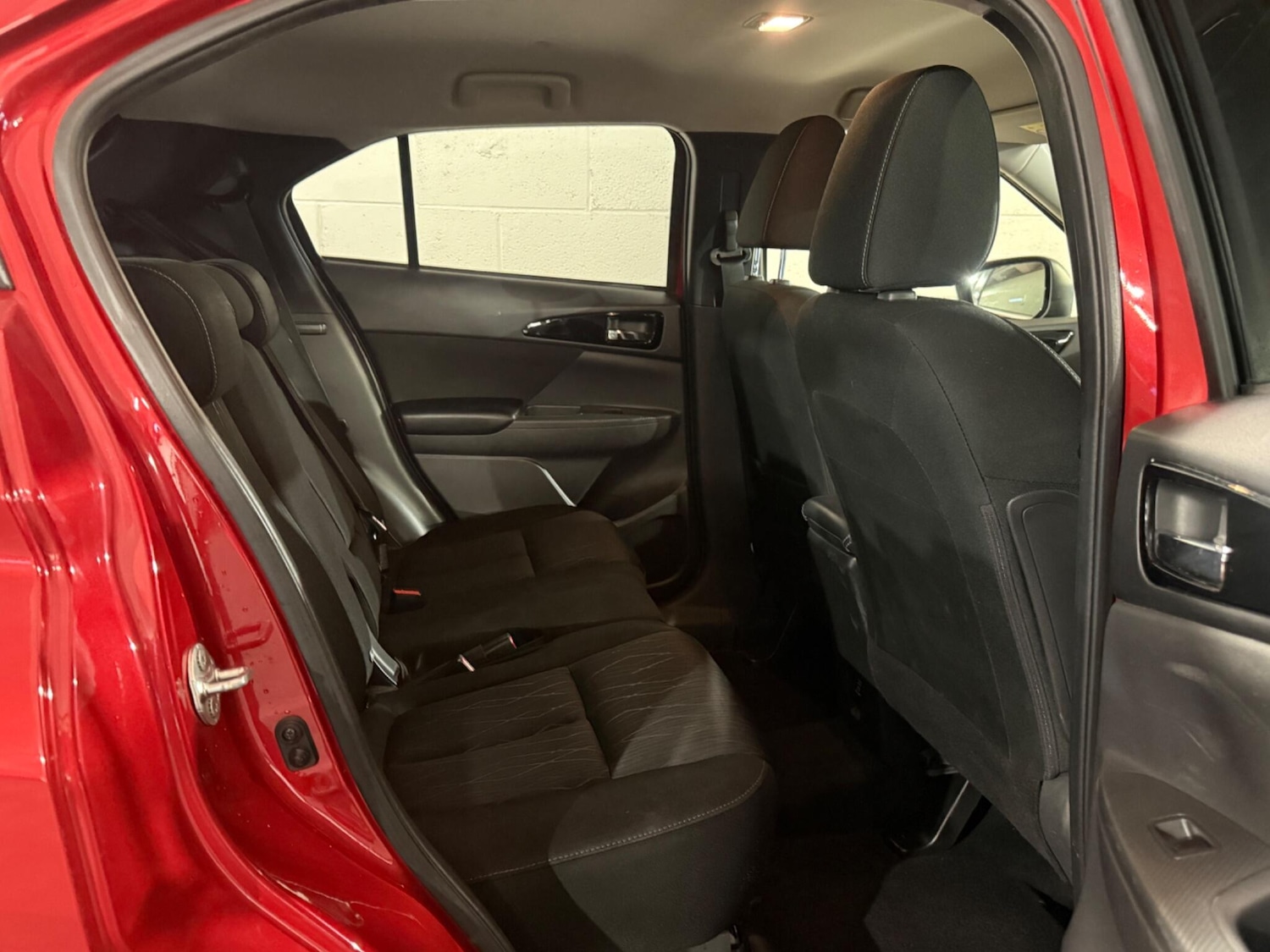 Used Mitsubishi Eclipse Cross 2018 for sale - 77215388: Photo 11