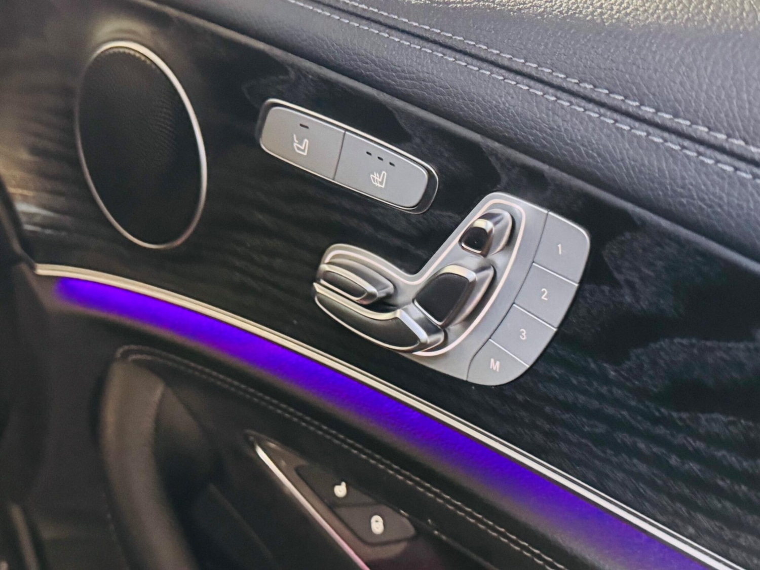 Used Mercedes-Benz E Class 2020 for sale - 77015390: Photo 14